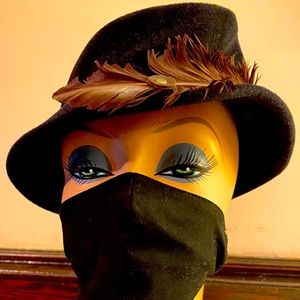 Lola Vintage Felt Hat with Feather